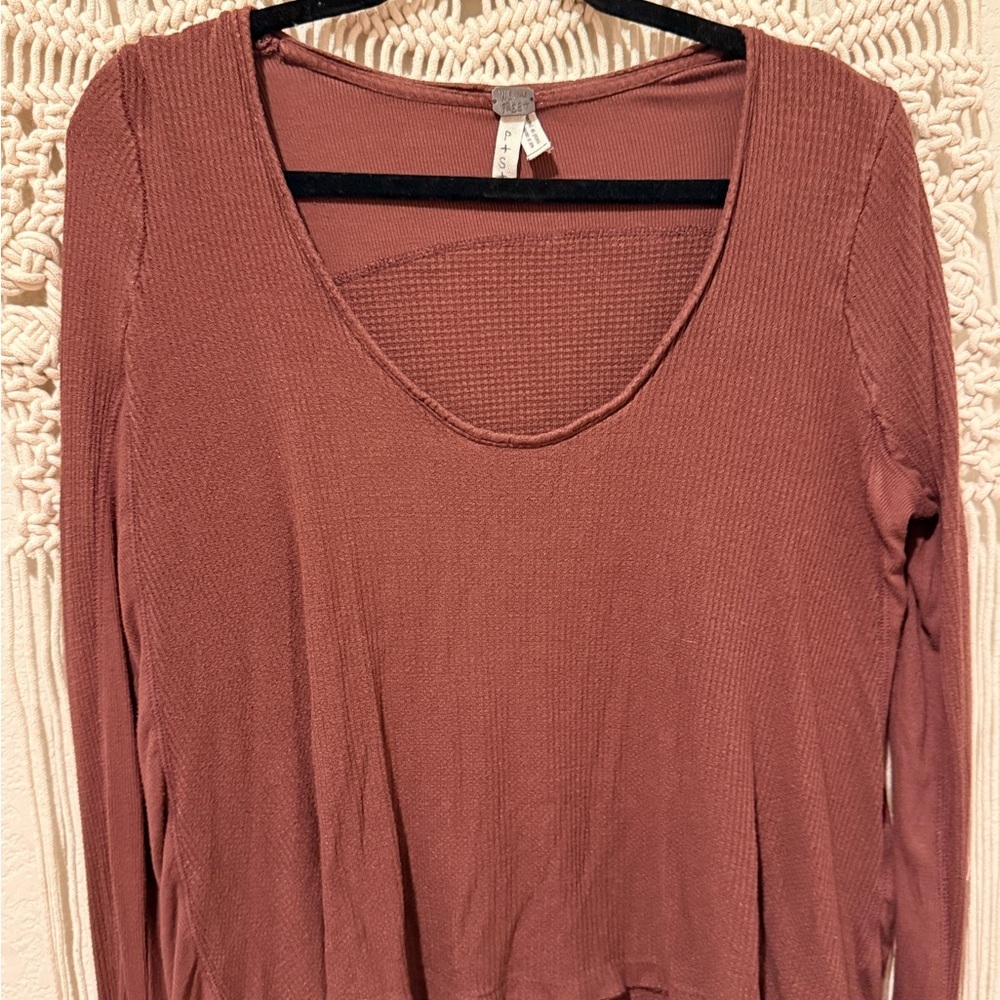 We The‎ Free by Free People Laguna Thermal Top Rust Brown Waffle Knit High-low